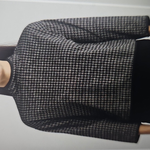 NWT MAX STUDIO Houndstooth Funnel Neck Long Sleeved Top 3 Sizes - Picture 1 of 16